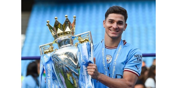 Julián Álvarez se convierte en el jugador más afortunado de la temporada